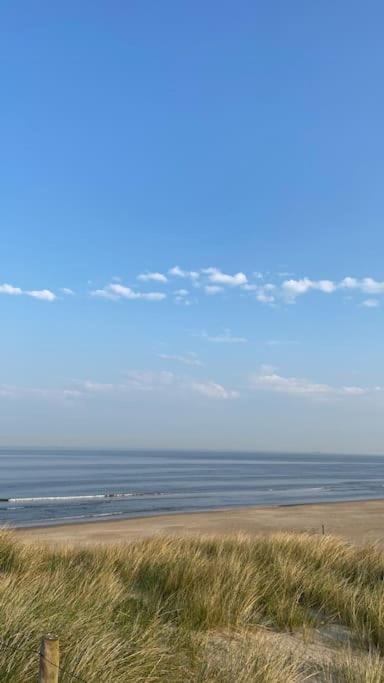 Strandhuisje Freek, 900 M Van Zee En Strand Callantsoog Exterior photo